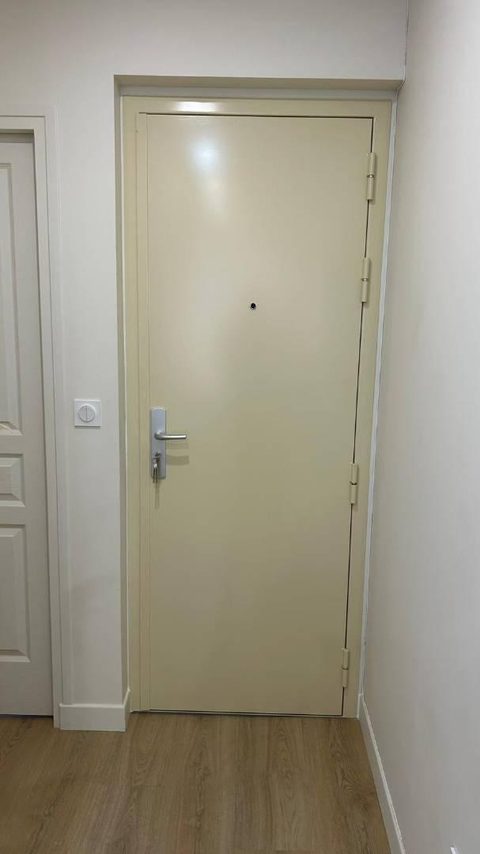 Installation d'une porte blindée isolante à Le Raincy