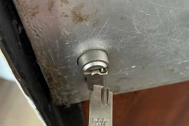 Clé cassée dans la serrure en Ile-de-France : que faire ?