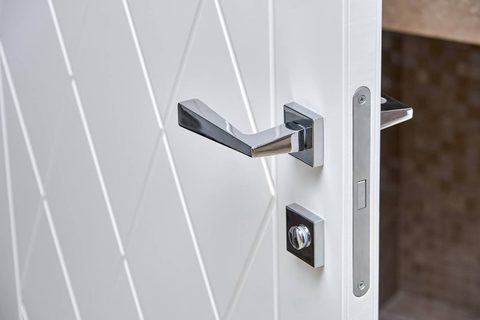 Installation de porte blindée ou blindage de porte à Ormesson-sur-Marne : quelle option est la plus adaptée ?